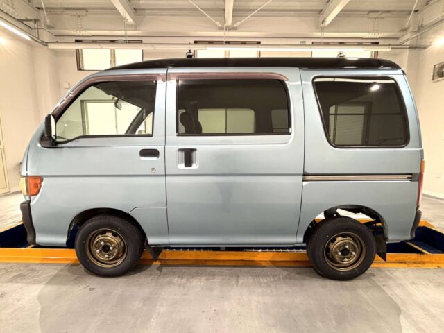1998 DAIHATSU HIJET VAN