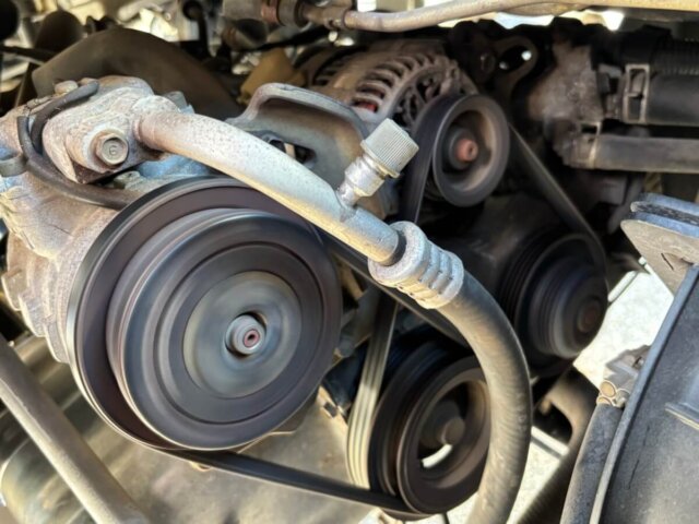 2000 DAIHATSU HIJET TRUCK