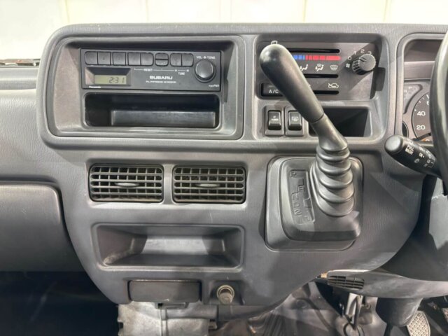 2000 SUBARU SAMBAR VAN