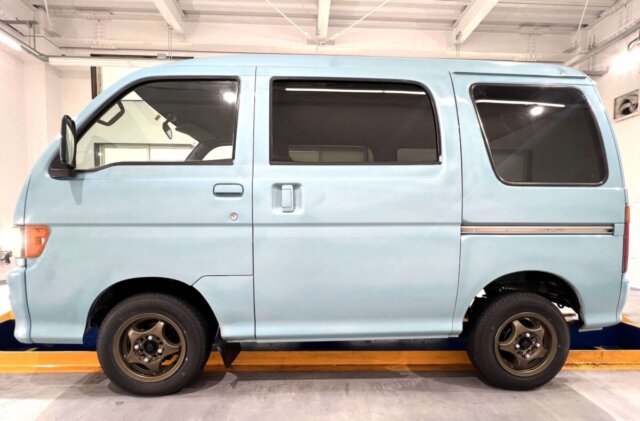 1998 DAIHATSU ATRAI