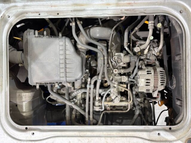 2000 SUBARU SAMBAR VAN