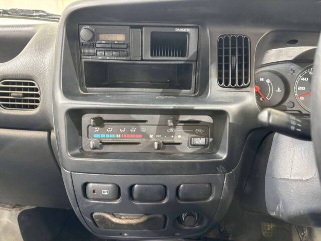 1999 DAIHATSU HIJET VAN