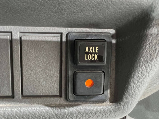 1998 SUZUKI CARRY TRUCK