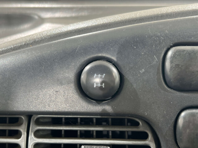 1994 DAIHATSU HIJET DUMP