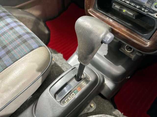 1997 DAIHATSU ATRAI