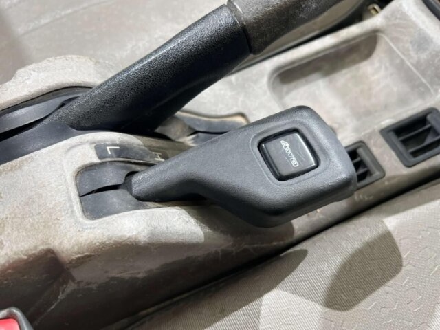 1991 MITSUBISHI MINICAB TRUCK