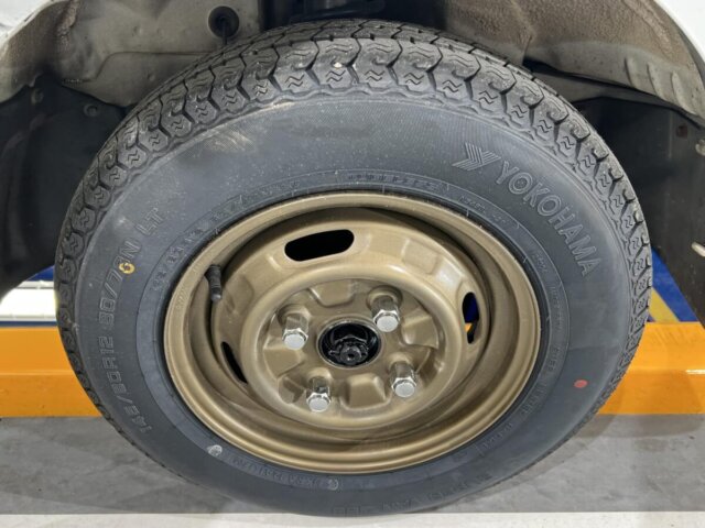 1991 MITSUBISHI MINICAB TRUCK