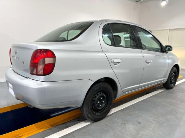 1999 TOYOTA PLATZ