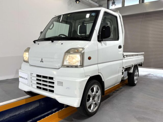 2000 MITSUBISHI MINICAB TRUCK