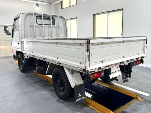 1992 MITSUBISHI CANTER