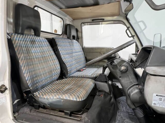 1992 MITSUBISHI CANTER