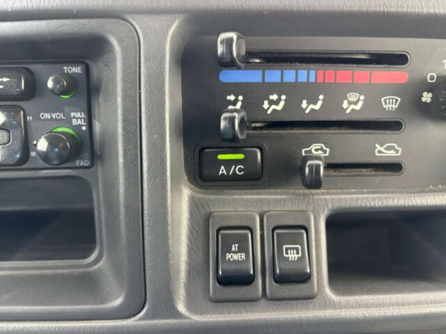 1999 SUBARU SAMBAR VAN