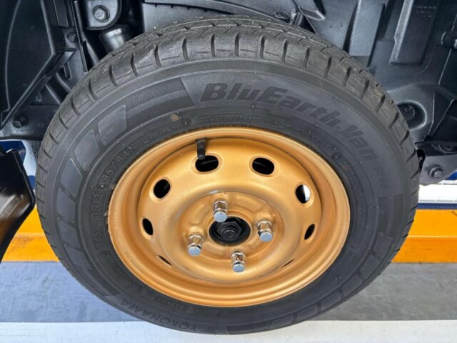 1999 SUBARU SAMBAR VAN