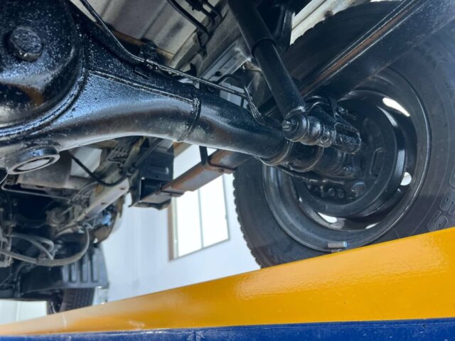 1998 MITSUBISHI MINICAB TRUCK