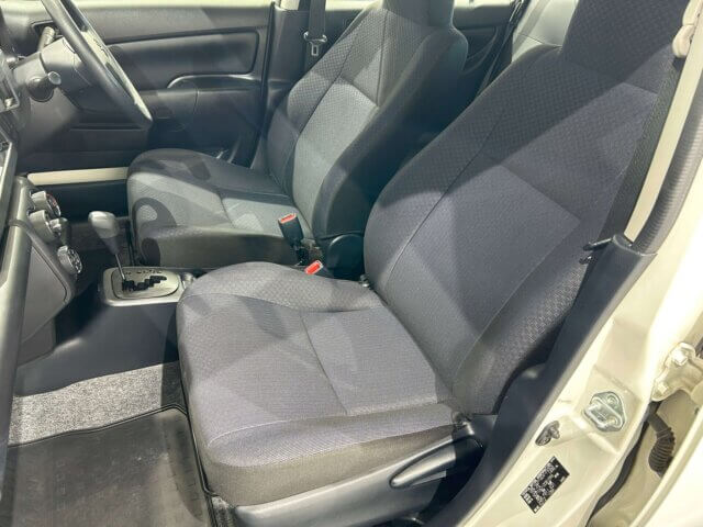 2017 TOYOTA SUCCEED VAN