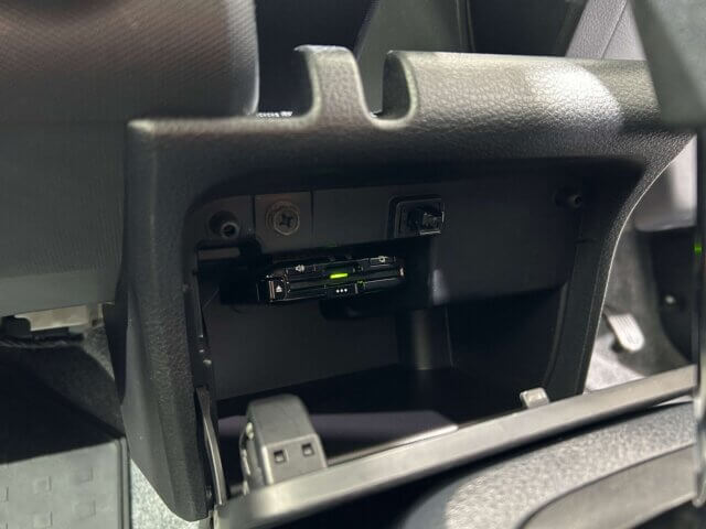 2017 TOYOTA SUCCEED VAN