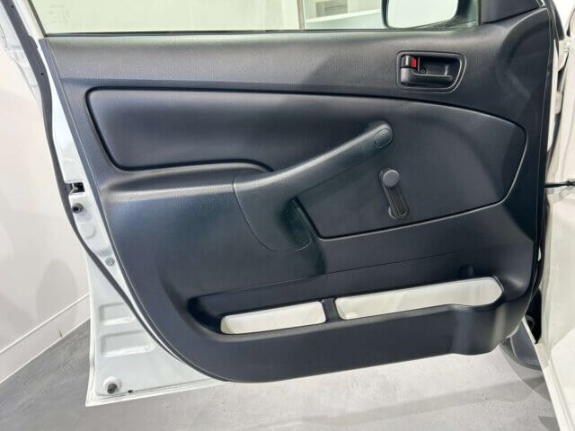 2017 TOYOTA SUCCEED VAN