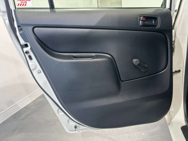 2017 TOYOTA SUCCEED VAN