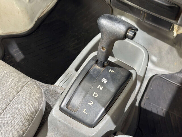 2012 MITSUBISHI MINICAB DUMP