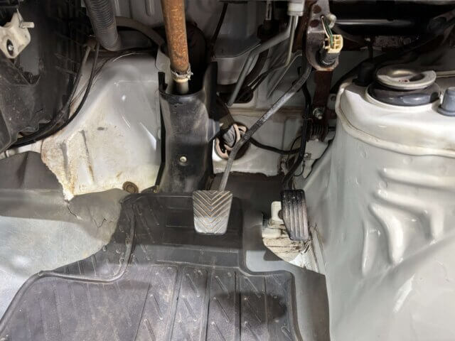 2012 MITSUBISHI MINICAB DUMP