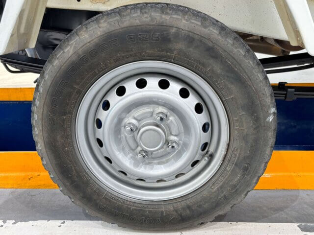 2012 MITSUBISHI MINICAB DUMP