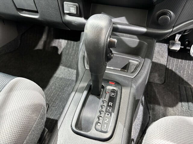 2018 MITSUBISHI LANCER CARGO