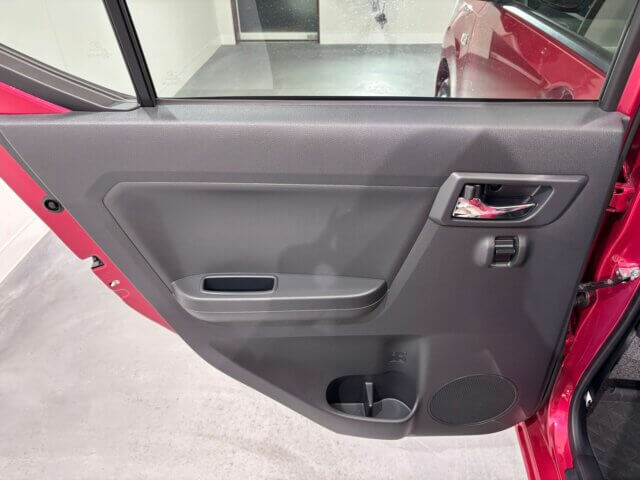 2017 DAIHATSU MIRA e:s