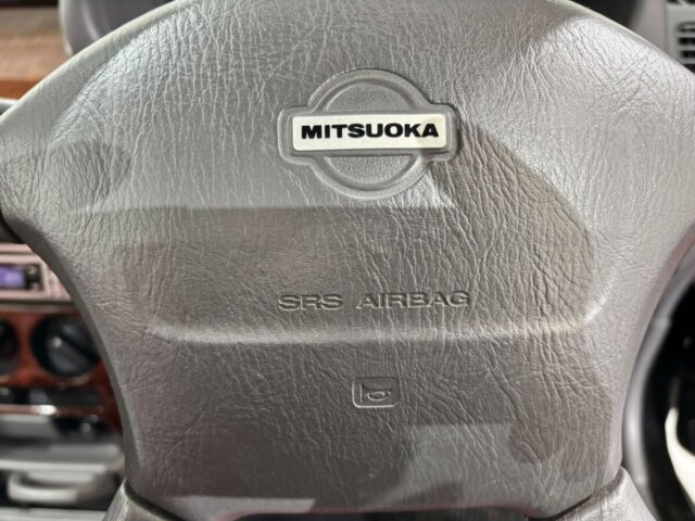 1997 MITSUOKA VIEWT
