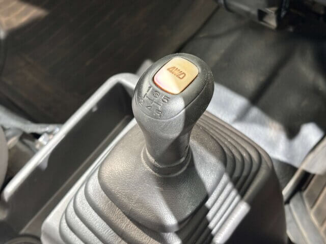 2005 SUBARU SAMBAR VAN