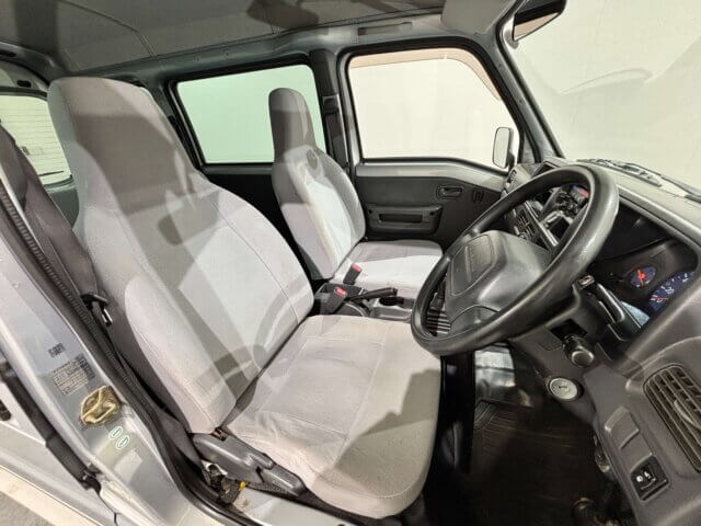 2005 SUBARU SAMBAR VAN