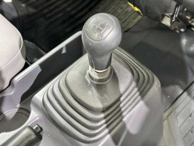 2000 SUBARU SAMBAR TRUCK