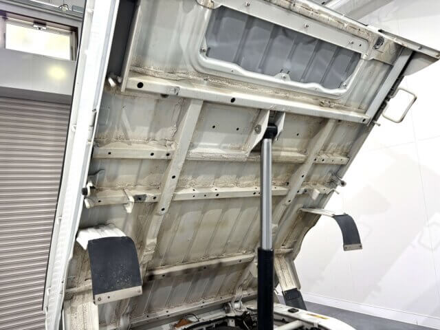 2017 DAIHATSU HIJET DUMP