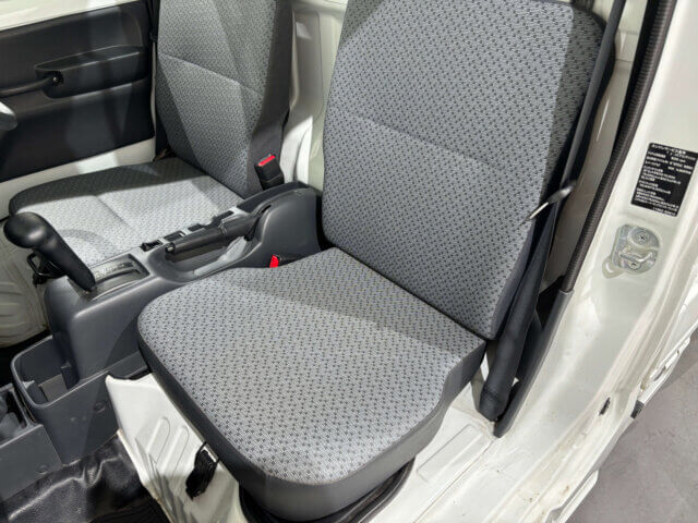 2014 NISSAN NT100 CLIPPER TRUCK