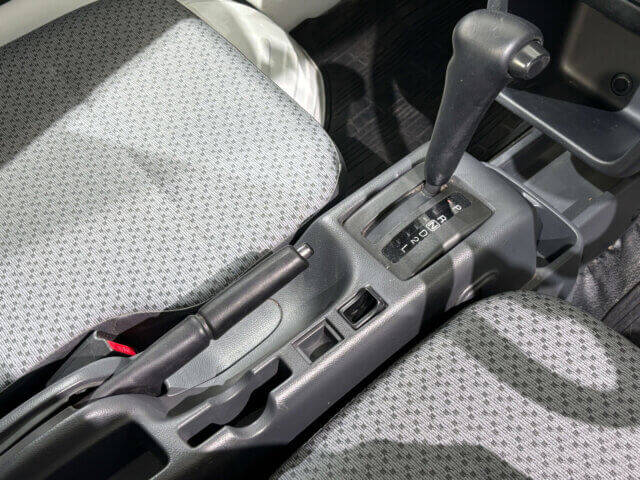 2014 NISSAN NT100 CLIPPER TRUCK