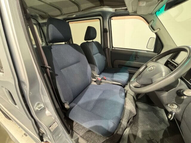 2012 DAIHATSU HIJET CARGO