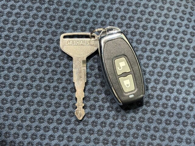 2012 DAIHATSU HIJET CARGO