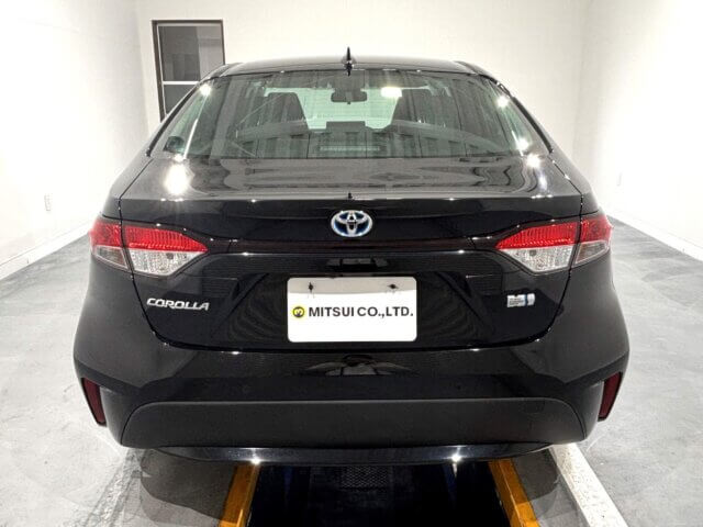 2023 TOYOTA COROLLA SEDAN HYBRID