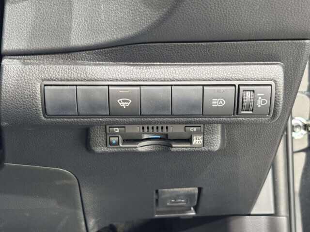 2020 TOYOTA CAROLLA TOURING