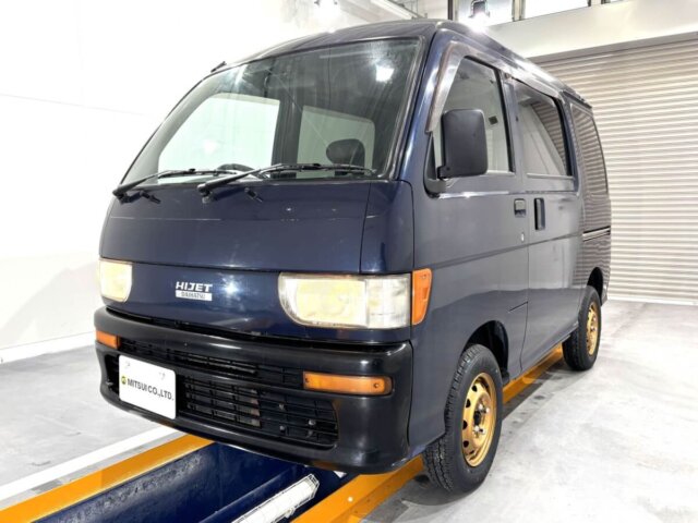 1998 DAIHATSU HIJET VAN