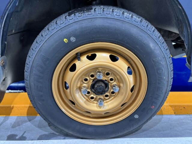 1998 DAIHATSU HIJET VAN