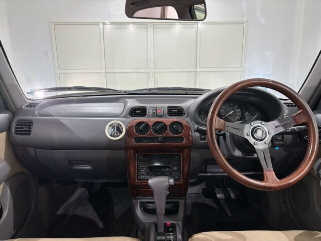 1999 MITSUOKA VIEWT