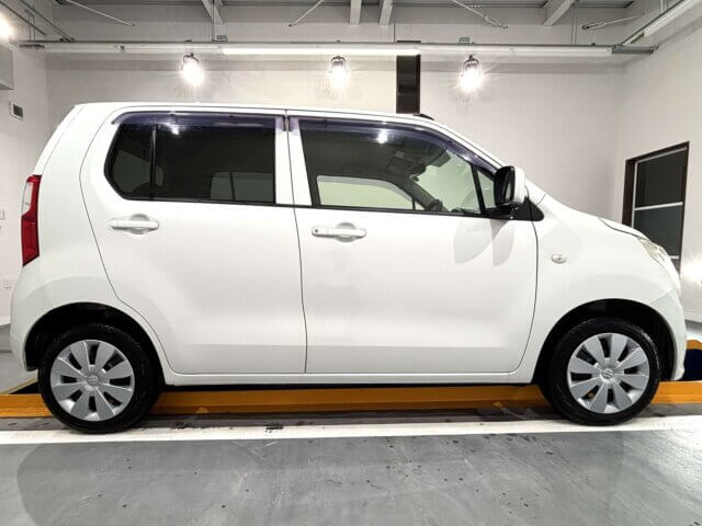 2013 SUZUKI WAGON R