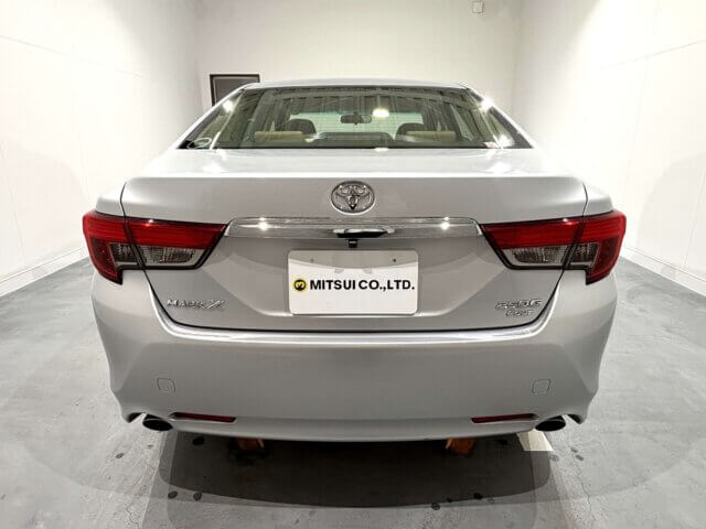 2015 TOYOTA MARK X