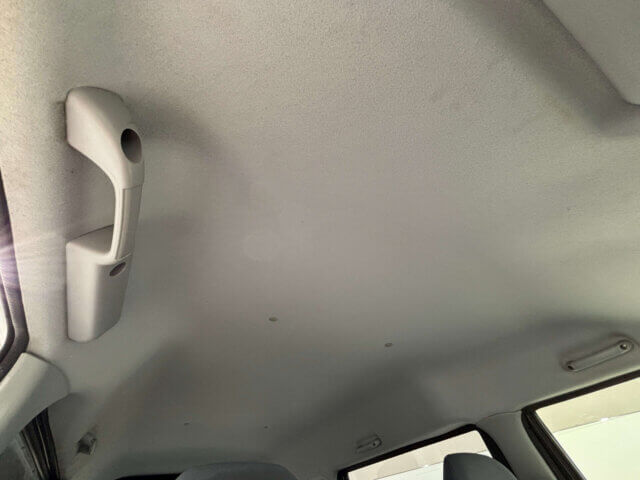 2013 MITSUBISHI MINICAB VAN