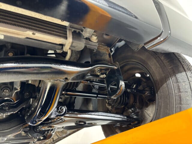 2013 MITSUBISHI MINICAB VAN