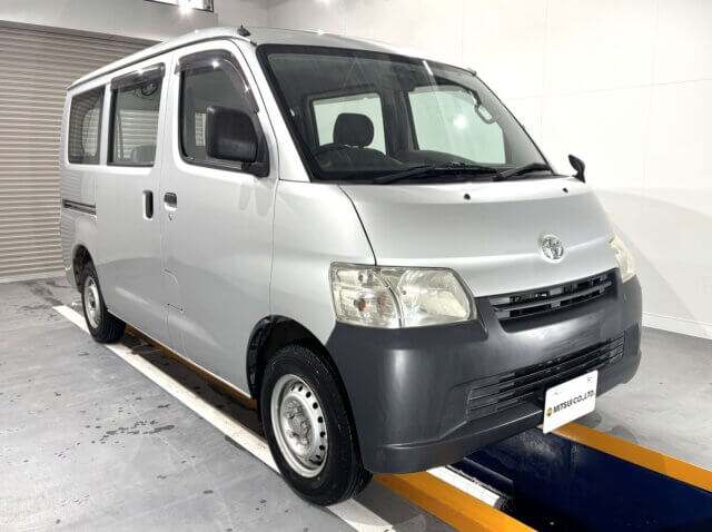 2015 TOYOTA LITEACE VAN