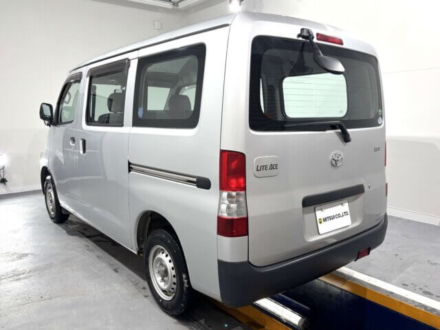 2015 TOYOTA LITEACE VAN