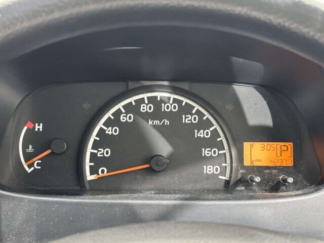 2015 TOYOTA LITEACE VAN