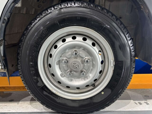 2015 TOYOTA LITEACE VAN