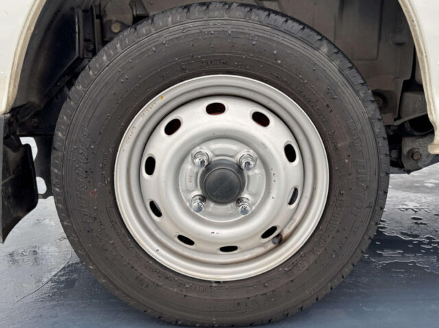 2001 SUBARU SAMBAR VAN